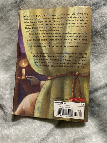 Harry Potter and The Sorcerer's Stone - Paperback - TRUE 1st Printing - Picture 8 of 17