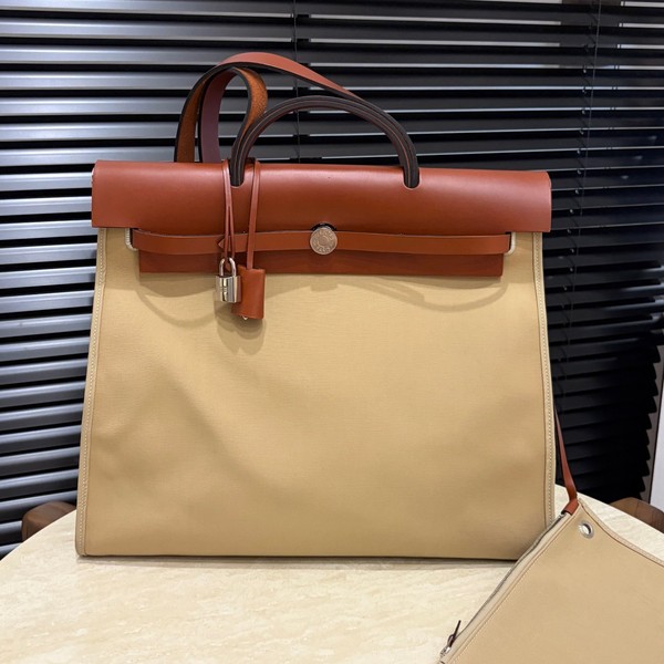 Authentic Pre-Owned Hermès Herbag 31