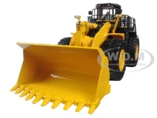 KOMATSU WA900-3 WHEEL LOADER 1/50 DIECAST MODEL BY FIRST GEAR 50-3301