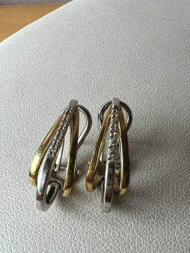 14K TWO TONE WHITE YELLOW GOLD DIAMOND LARGE HALF HOOP HUGGIE EARRINGS OMEGA LOC - Imagen 3 de 24