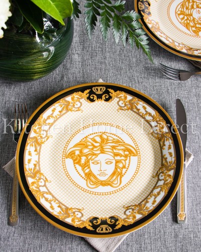 Dine in Splendor: Luxurious Gold and Black 20-Piece Dinner Set - Picture 3 of 7