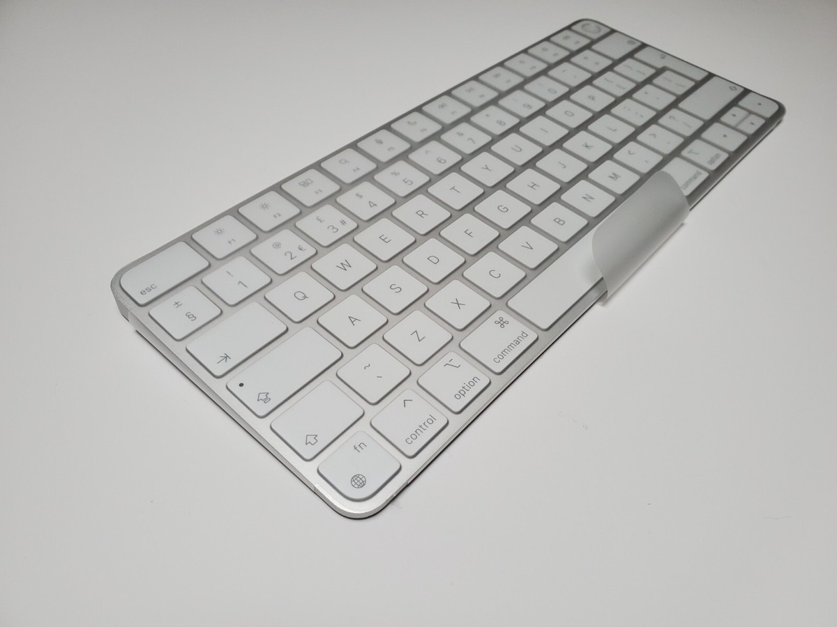 Apple Magic Keyboard with Touch ID for Mac models with M1/M2/M4