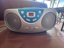 Sylvania Portable CD Player AM FM Radio Blue Retro Boombox SRCD243M WORKING