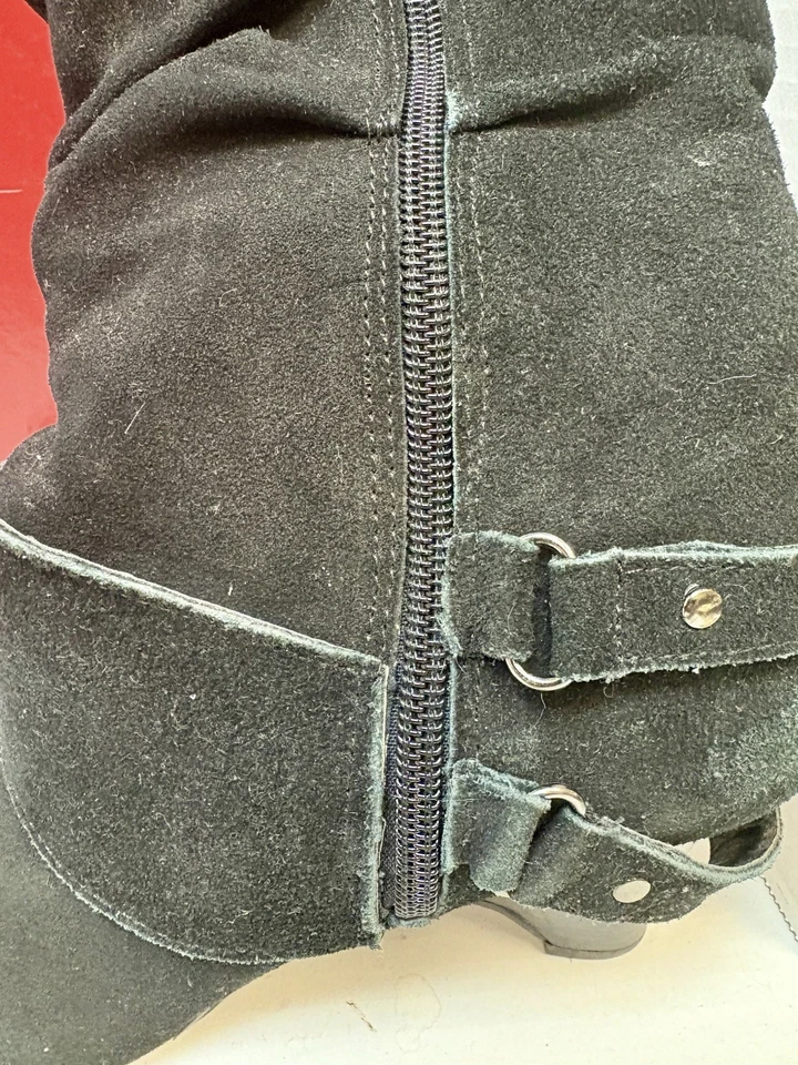 Botas Naughty Monkey Jolt tamanho 6 camurça preta desleixada salto cunha fivela meia panturrilha - Imagem 3 de 4