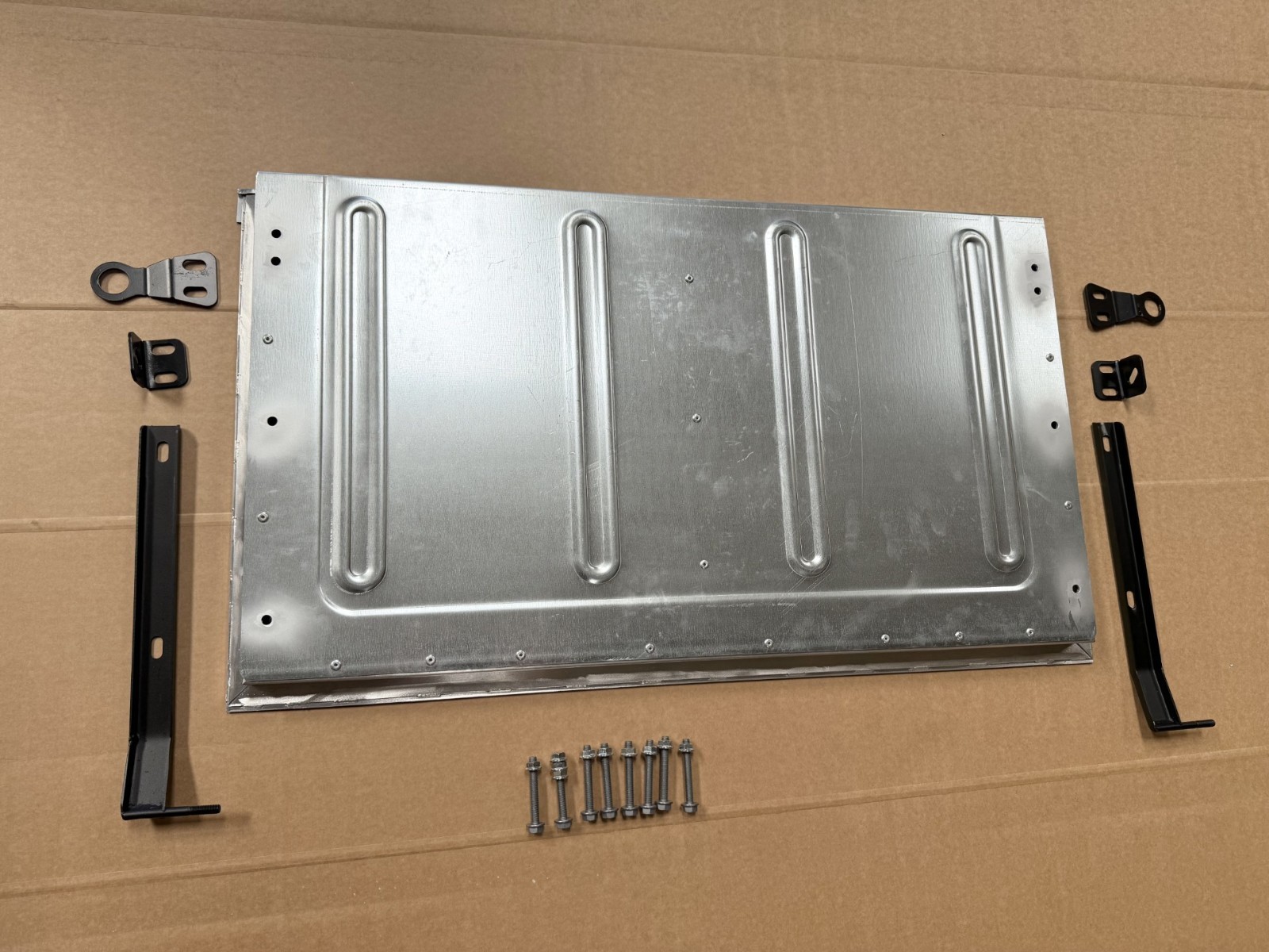 Pick Up Drop Down Tailgate Land Rover Defender 83-16 & Series 2 3 MUC8736