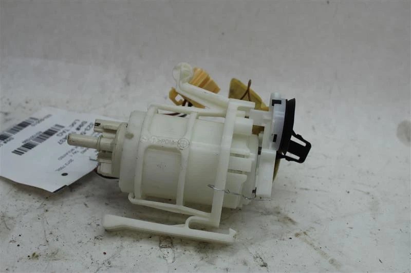 FUEL PUMP 740i 740il 750 HYBRID 750i 750il Active 7 Alpina B7 09-15 1007599 Foto 3 de 4