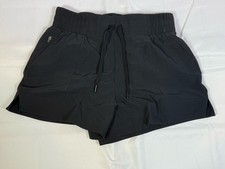 All In Motion Women's Active Mid-Rise Shorts 4" Black Pockets Size Small