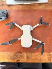 DJI Mavic Mini 1 ? Excellent Condition ? Only 22 Battery Cycles ? Hard Case.