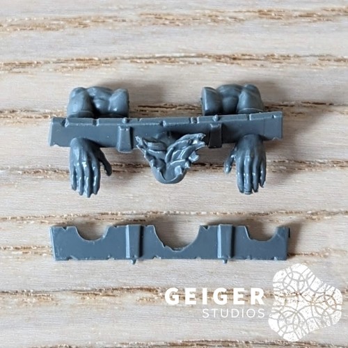 Warhammer Cities of Sigmar Bits | Flagellants | Stockade Head Arms Set - Picture 2 of 2
