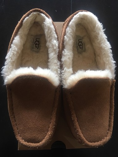 Ugg Ascot Slippers