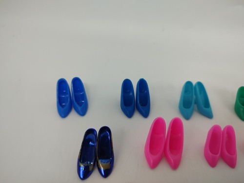 15 PAIRS Barbie Heels Shoes Vintage - Modern - Picture 7 of 7