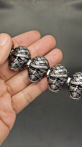 Bracciale Acciaio Inox Punk Pesante Gotico Biker Mummia Teschio Argento Punk 8,5" (L) - Video 1 di 1