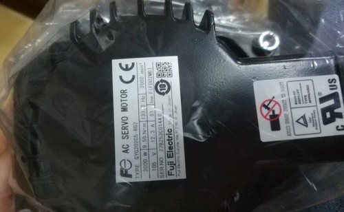 1PC New Fuji GYG202C5-RG2 Ac Servo Motor GYG202C5RG2 Expedited Shipping - Picture 3 of 3