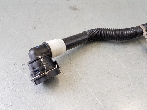 TUBO REFRIGERANTE DELANTERO LATERAL R ELÉCTRICO LARGO ALCANCE MODELO Y TESLA 5YJY 162959400B - Imagen 2 de 19