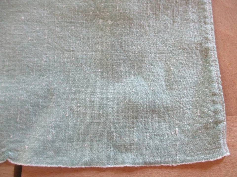Service de table N°83 nappe coton vert monogramme CB 134 x 192 cm + 8 serviettes - Photo 2/4