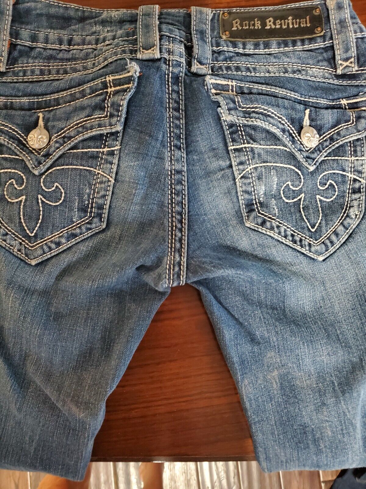 Picture 1 of 7