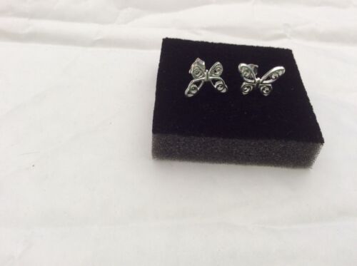 925 Silver butterfly style intricate patterned wings butterfly backs hallmarked - Picture 2 of 6