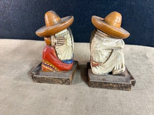 Carved Wooden Mexican Siesta Time Bookends Sleeping Pair Hinged Hats open