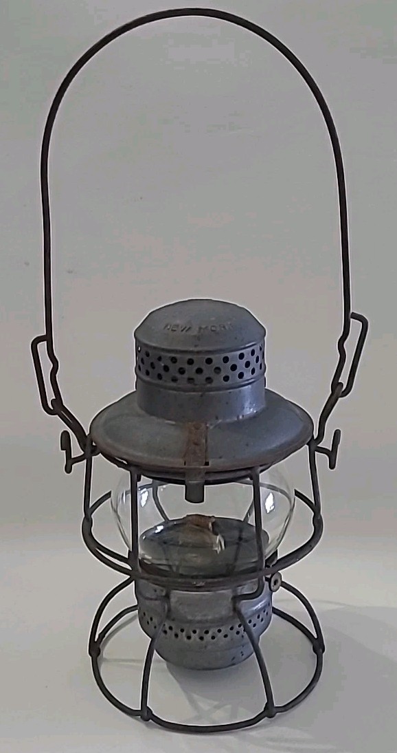 Vintage Railroad Lantern Armspear 1925 New York Clear Globe Read