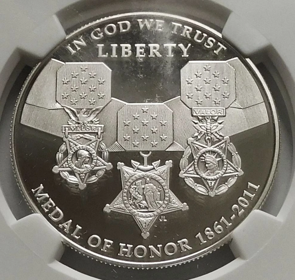 2011-P Medal of Honor Proof Silver Commemorative S$1 coin - NGC PF 70 UCAM - Image 2 of 4