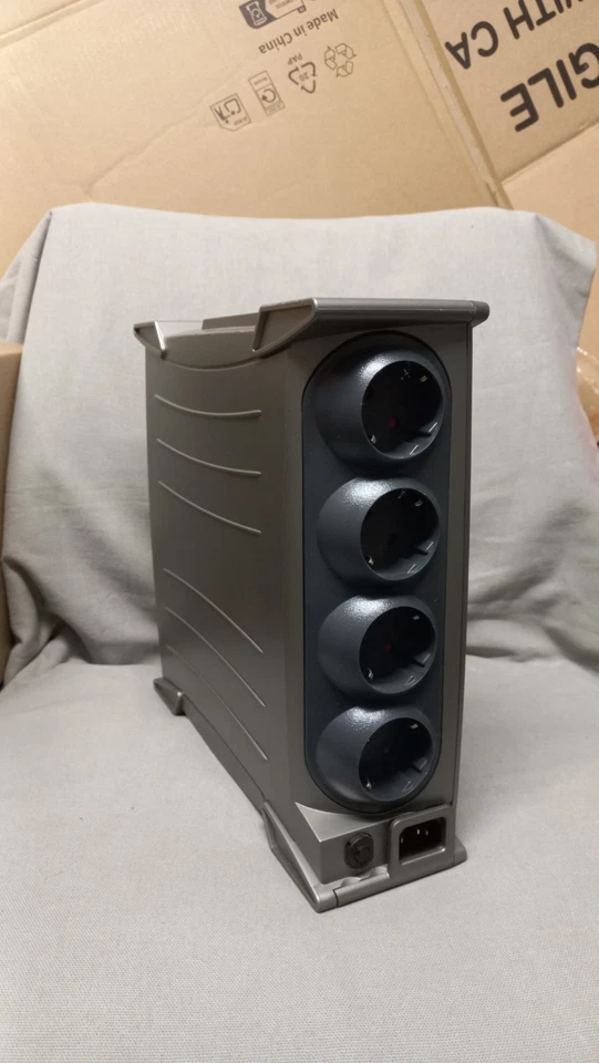 usv MGE 600VA ups mit Batterien unterbrechungsfreie - Bild 3 von 4