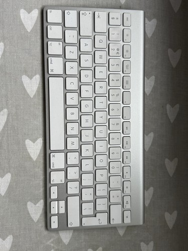 Apple Magic Mouse A1296 & Wireless Keyboard A1314 Set Fully Works Good Condition