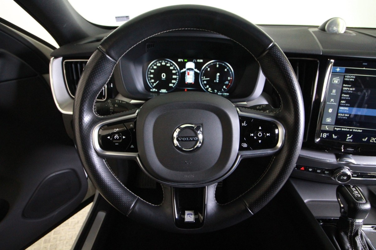 Volvo XC60 2,0 D5 235 R-Design aut. AWD