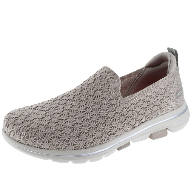 skechers go walk size 4