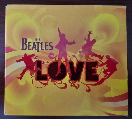 The Beatles - LOVE (2006) CD + DVD Digipac in NM/NM/EX/NM Zustand.