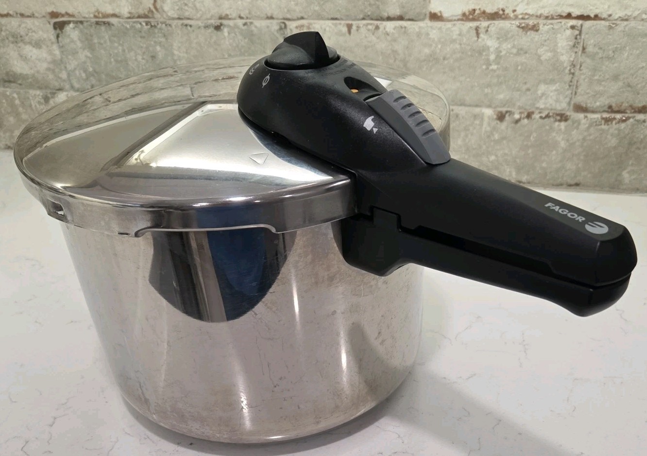 Fagor 6L INOX Stainless Pressure Cooker RR 22 A S Gas Electric Induction Vitro