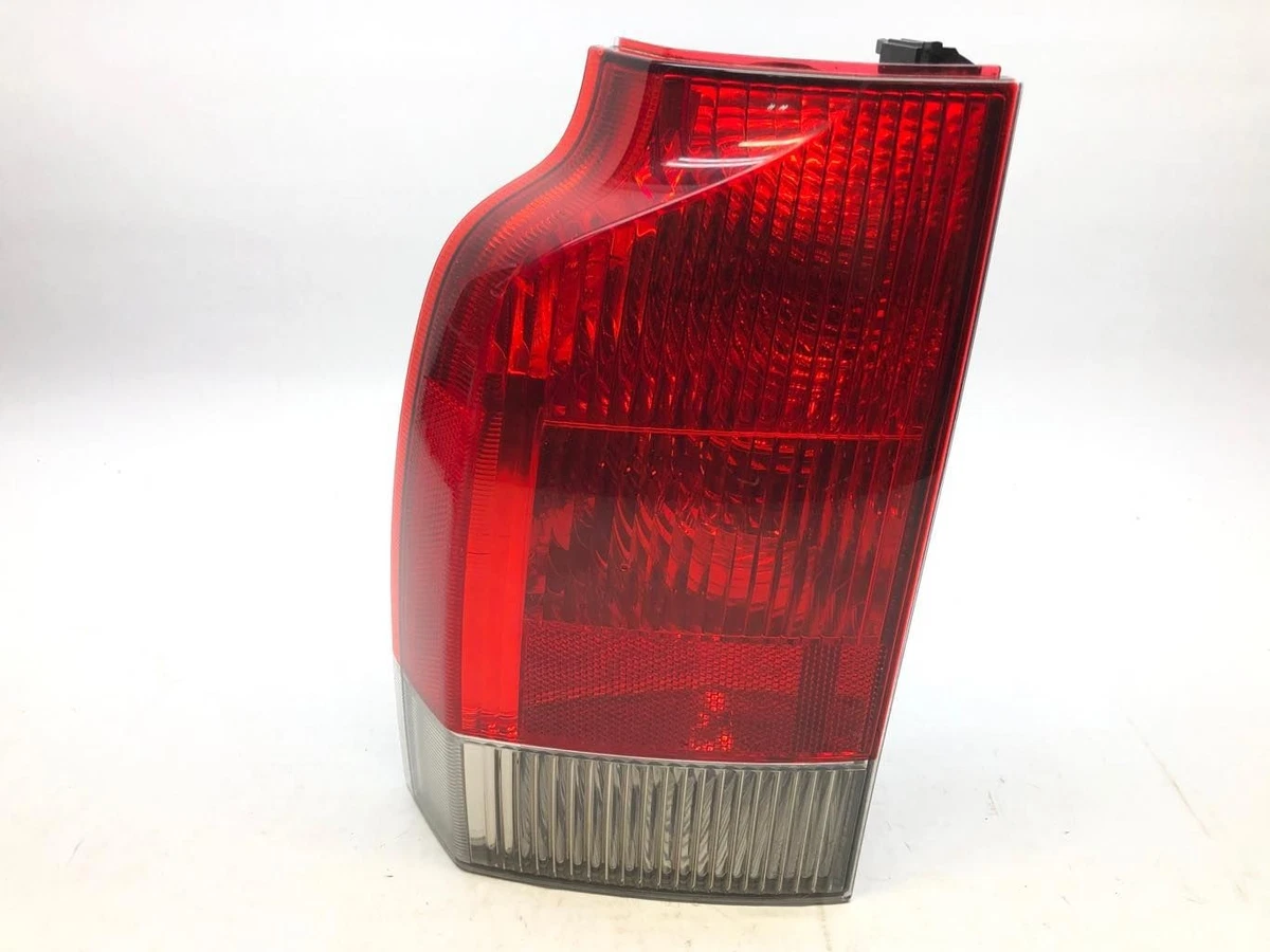 Used Right Passenger Side Tail Light For Volvo XC70 V70 (2008-2013) – OEM LED