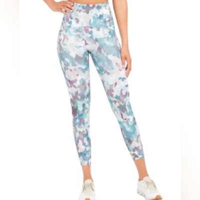 SPANX Booty Boost Active 7/8 Leggings in Painted Camo Women's