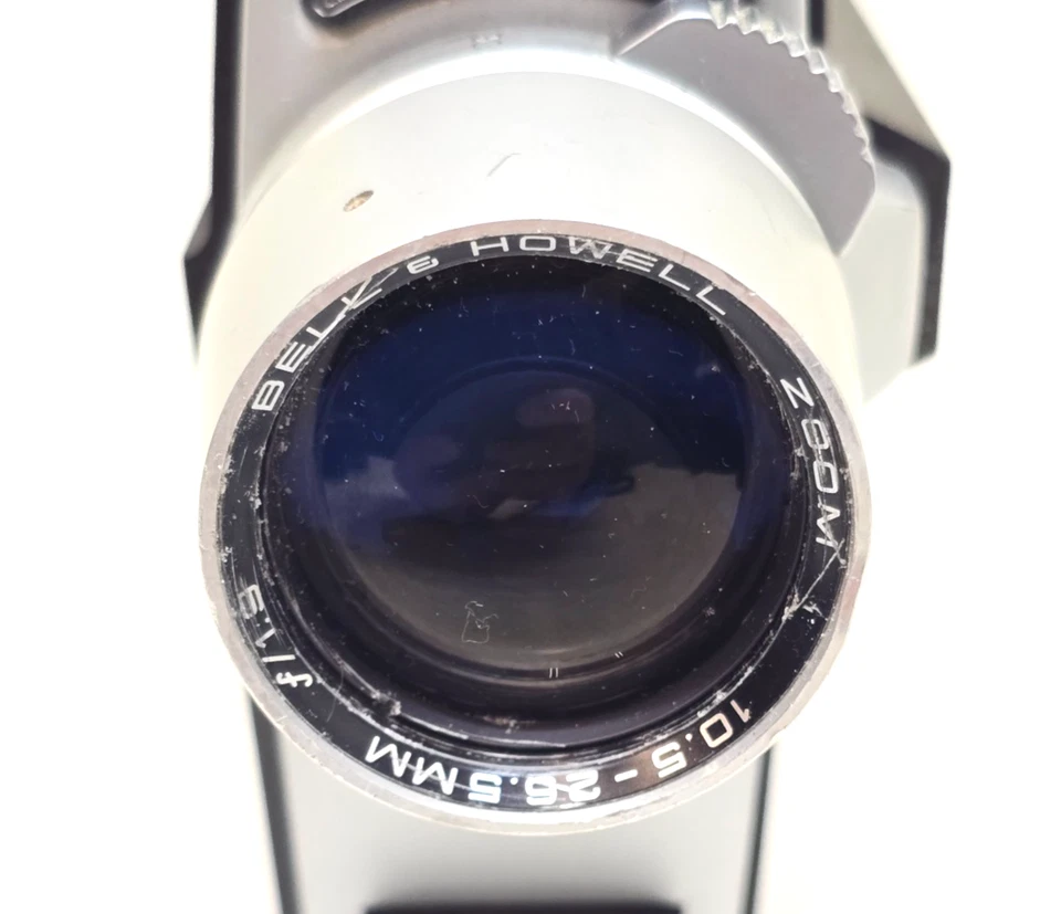 Vintage Super 8 Filmkamera Bell & Howell Autoload 308 Holzdesign (4026) - Bild 3 von 4