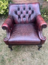 ANTIQUE VINTAGE CHESTERFIELD LEATHER ARMCHAIR
