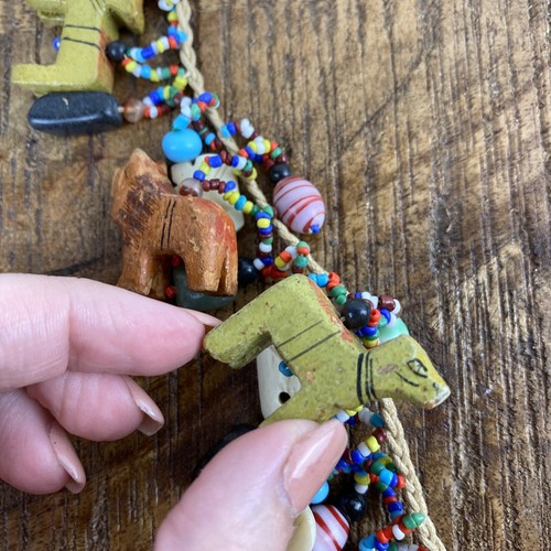 Collana fetish elefante leone intagliato a mano con pietre perline Thailandia - Foto 7 di 8