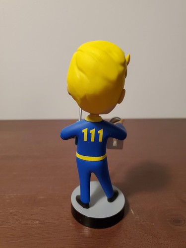 Vault Boy Bobblehead - 111 - Fallout 4 - Lock Pick - Series 1 - Picture 4 of 10