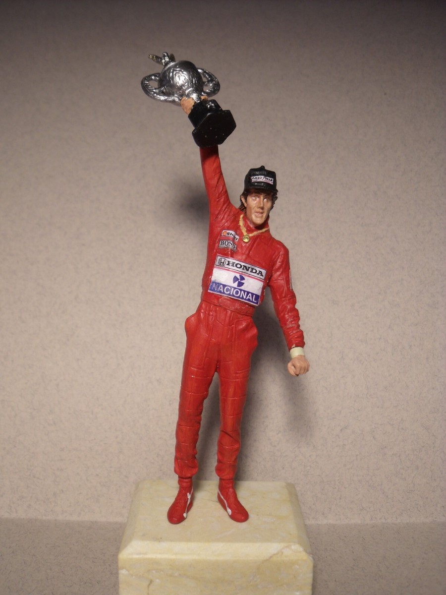 Ayrton Senna フィギュア レッド 1/18 FIGURE AYRTON SENNA MC LAREN VROOM UNPAINTED MINICHAMPS GP