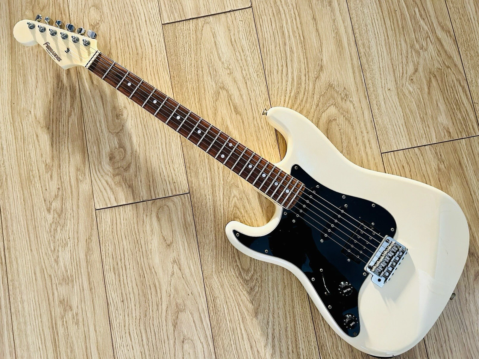 WITHDRAWN left-handed Fernandes SSH-40 Strat (80s MI