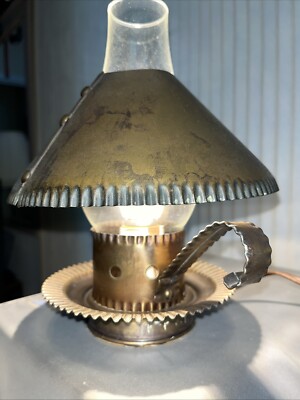 Vintage Oil Conversion Electric Small Lamp Quaint Ornate Decorative Carry Handle