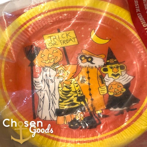 De Colección Halloween Truco o Trato Búho Calabaza Disfraces MCM Platos Tazas Servilletas Playa - Imagen 2 de 5