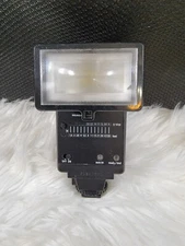 Sunpak Auto Zoom 331 Shoe Mount Flash