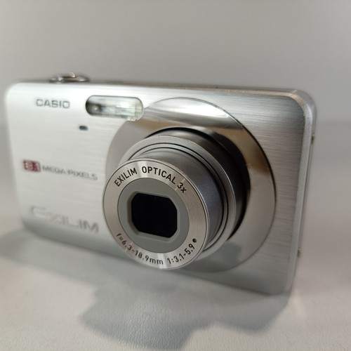 Casio Exilim EX-Z20 8.1MP Digital Camera - Silver - Tested - Digital Camera - Picture 14 of 15