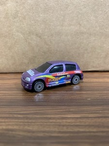 Renault Clio Sport V6 Millenium - UNIVERSAL HOBBIES 1/43 - DV6591 - Occasion