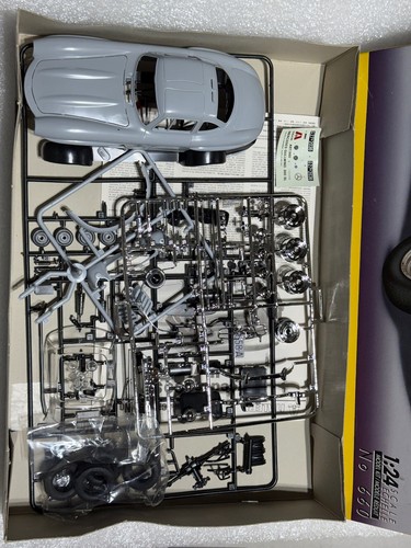 ITALERI MERCEDES BENZ 300SL GULLWING 1:24 SCALE PLASTIC MODEL KIT #660 VINTAGE - Picture 5 of 10