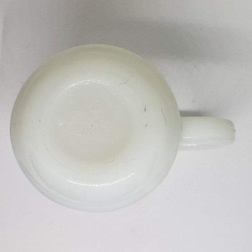 1965 SNOOPY COME HOME Mug Fire King Anchor Hocking Peanuts Milk Glass NO chips - Picture 7 of 8