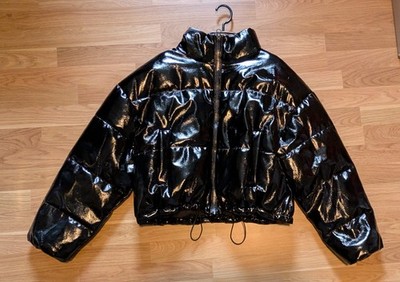 H&M Divided glänzende wattierte Cropped Puffer Jacke