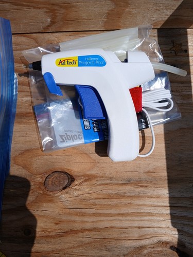 Ad Tech Glue Gun with Glue - Picture 2 of 3