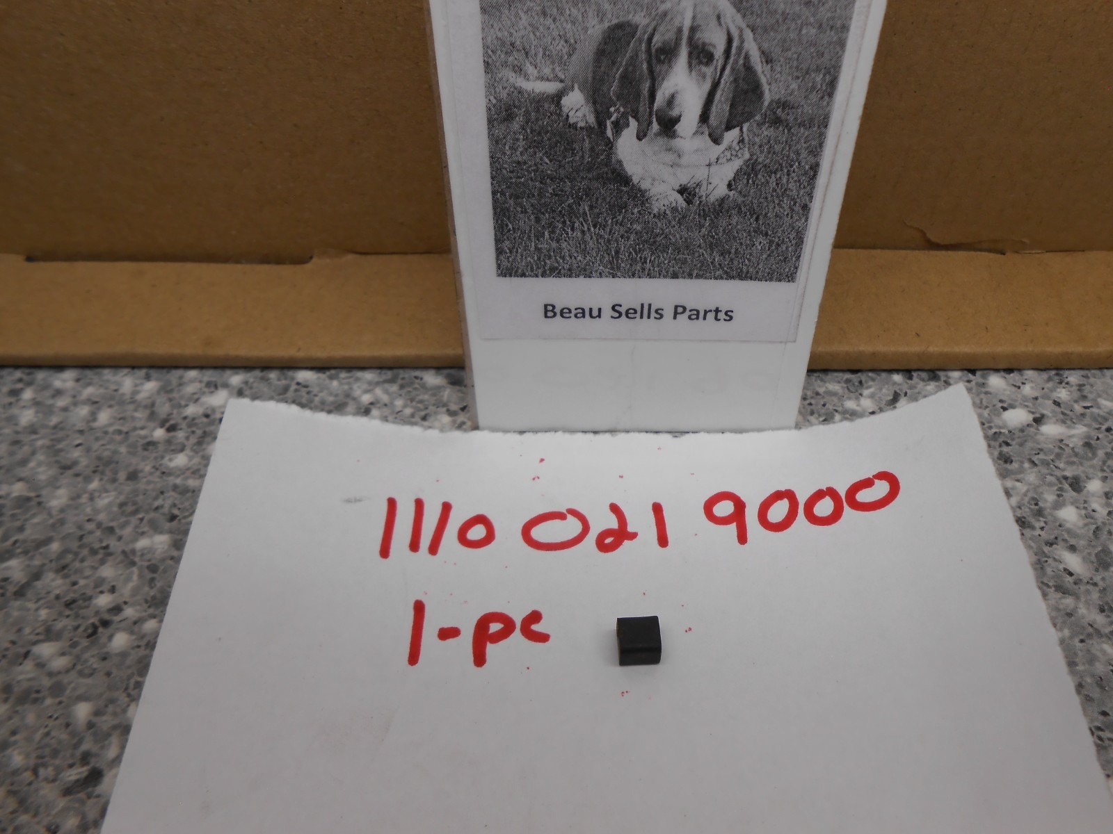Stihl 1110 021 9000 Rubber Spacer