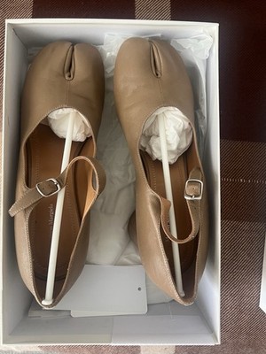 Maison Margiela Leather Tabi Mary Jane s Nude Size 39.5