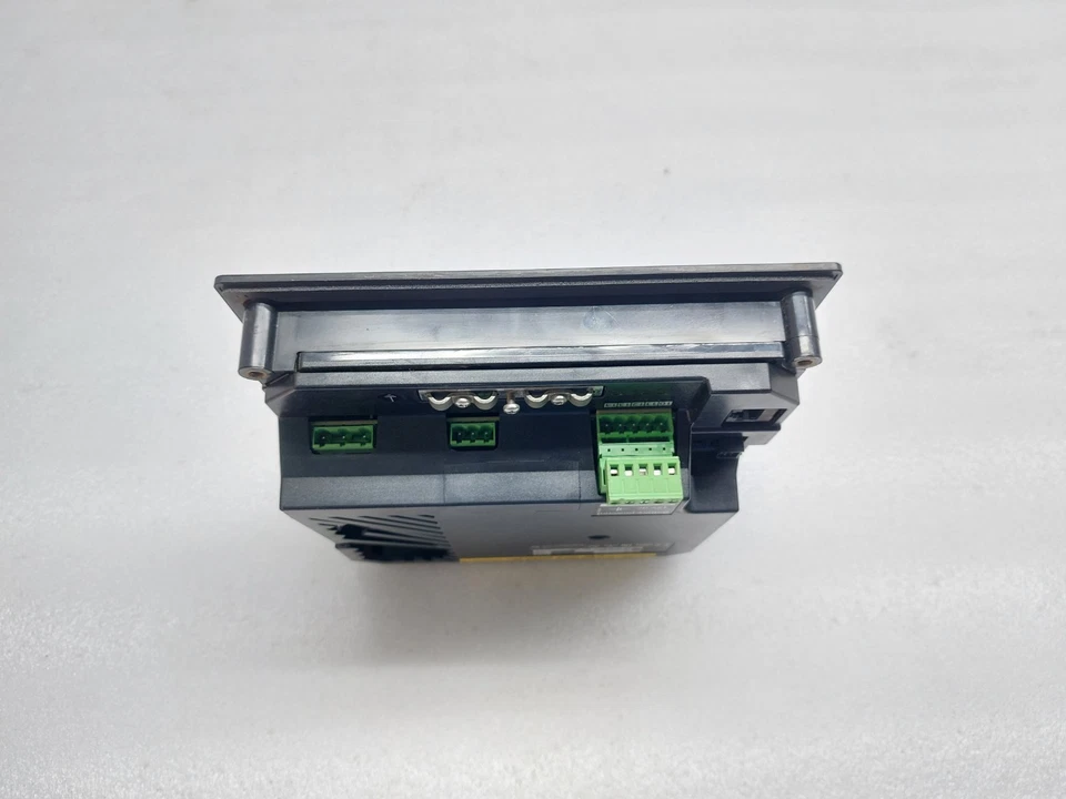 Grundfos CU 352 Multi Pumpensteuerung 98146952-V05 (Gehäuse Beschädigt) - Bild 3 von 4